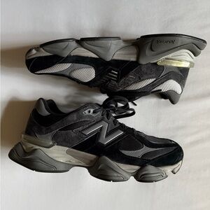 New Balance 9060 Black and Gray Athletic Shoes